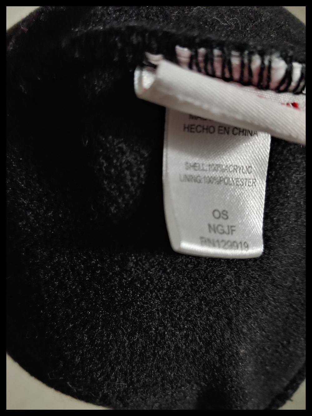 Levi's Black Ribbed Knit Beanie - Picture 5 of 5